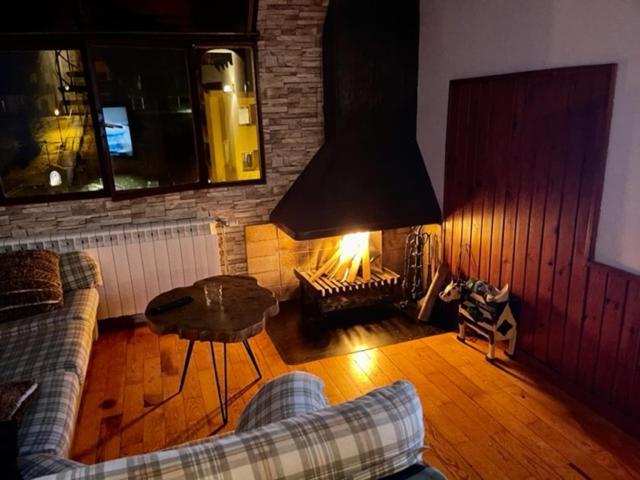 Duplex La Molina A 5 Minutos De Las Pistas De Esqui Eksteriør billede